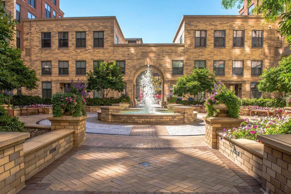 Crystal Quarters Furnished Apartments At The Gramercy Arlington Kültér fotó